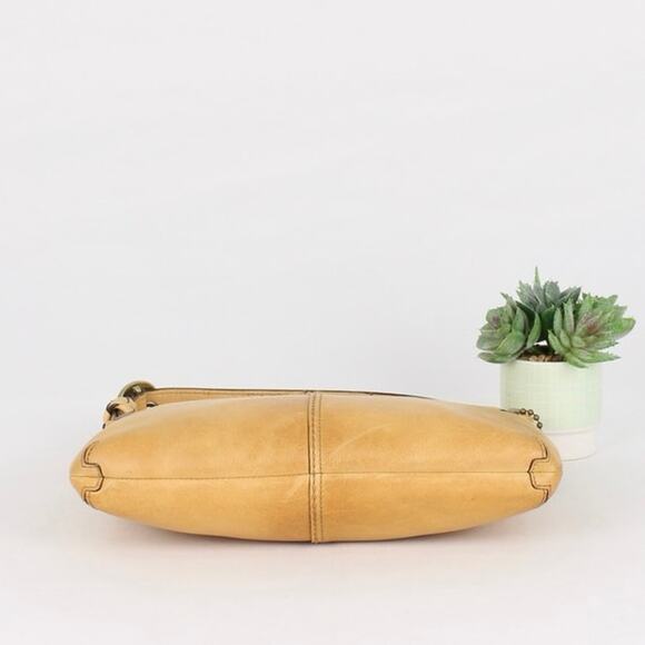 Coach Vintage Y2K Bleecker Leather Shoulder Bag - Picture 6 of 8